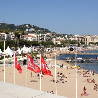 Spiaggia di Cannes in Costa Azzurra