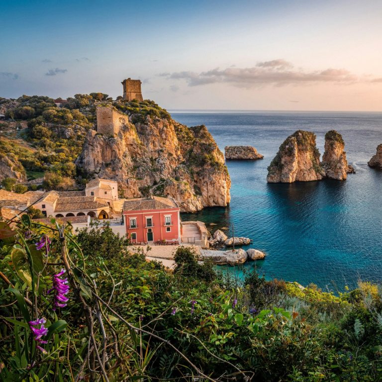 CAPRI E PROCIDA: IL GOLFO DI NAPOLI 4 GIORNI / 3 NOTTI – GRUPPI CHIUSI TUTTO L’ANNO